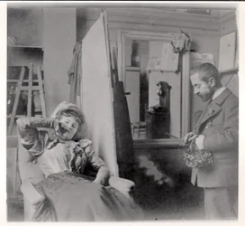 Henri de Toulouse-Lautrec (1864-1901) i sit atelier med Misia Natanson