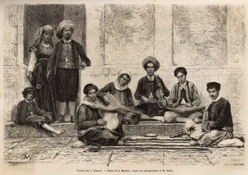 Et jødisk orkester, i Tlemcen, uvægerligt sammensat af 5 instrumenter: rbab monteres på 2 strenge; kouistra, en slags lut; kamendja eller violin; centihren, en slags flad trapezkasse og derbouchaen, en slags tamburin i jorden; alle mu