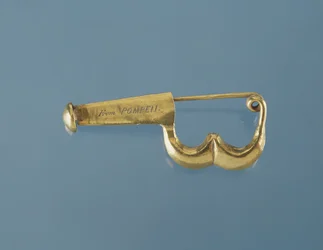 Broche i pompejansk stil tilhørende Caroline Murat (guld)
