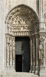 Cathedrale de chartres, bugten til venstre for den kongelige port mod vest, sagde opstigningen