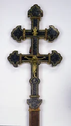 Kors, fra Clairmarais Abbey (guld indlagt med halvædelsten) (se også 232669)