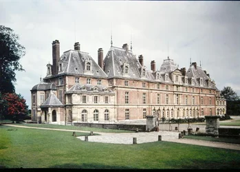Facaden på Chateau dEu, oprindeligt bygget i 1578 af Henri de Lorraine (1549-88), hertug af Guise