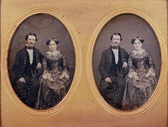 Familiegruppe, ca. 1840 (daguerreotypi)