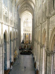 Interiør af katedralen i Amiens (sum 80)