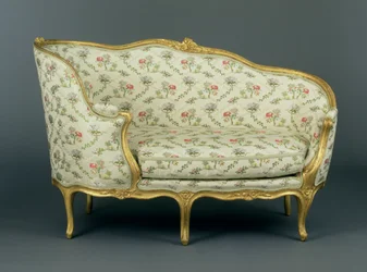 Louis XV udskåret forgyldt træ Veilleuse, ca. 1750 (udskåret forgyldt træ og polstring)
