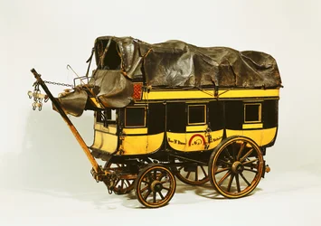 Model af en omnibus med fyrre sæder (malet træ)