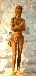 Stående Kristus (træ)