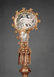 The Crozier of the Abbedses of the Cistercienser Convent Abbaye du Lys (forgyldt sølv og bjergkrystal)