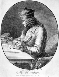 Voltaire ved sit arbejdsbord