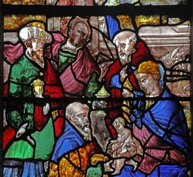 Vindue w16, der viser tilbedelsen af magi