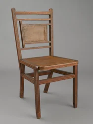 Sidestol, 1883 (træ, spanskrør og halmfletning)
