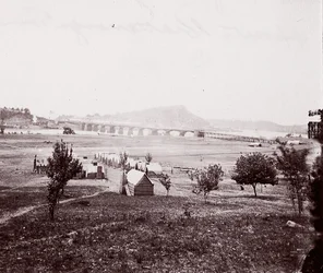 Bridge Builders Camp overfor Chattanooga, ca. 1864.
