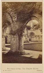 Fountains Abbey. Kapitelhuset.