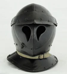 Lukket Burgonet af 