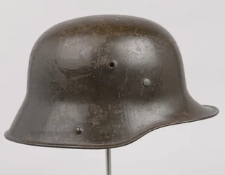 Tysk stålhjelm eller Stahlhelm, ca. 1916