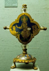 Relikvieskrin af Henrik II kendt som Saint, kejser af Det Hellige Romerske Rige (973-1024) (kanoniseret i 1200). Lavet i e-mail, krystal, kobber, sølv og guld. 1170 ca. Fra Niedersachsen, Saint Michel d