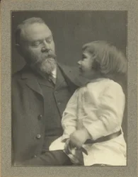 [Eduard Käsebier og barnebarnet Charles F. O