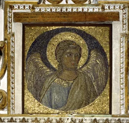 Engel. Fragment af kapslen. Mosaik med guldbaggrund udført af Giotto di Bondone (1267 - 1337) og arkitektur fra Maderno.