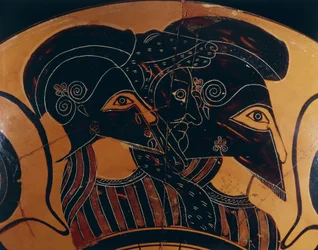 Detalje af græsk sort-figur vase forestillende tre krigere med hjelme