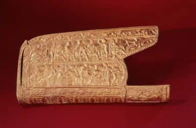 Gorytus med reliefdekoration, sent 4.- tidligt 5. århundrede f.Kr. (guld)