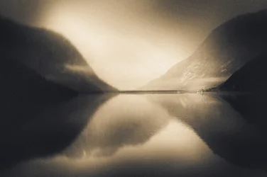 Refleksioner fra Misty Fjord