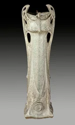 Art nouveau: jardinière fra omkring 1902-1903, udført af Hector Guimard (1867-1942), 20. århundrede. Sèvres, Det Nationale Keramikmuseum.