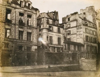 Udsigt over Parisian Street med udsigt mod Hotel de Ville, ca. 1851 (kalotypefoto)
