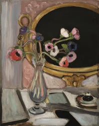 Anemoner med et sort spejl