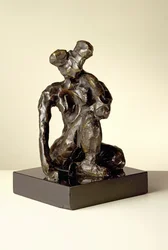 Siddende kvinde (bronze)