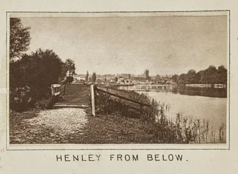 Henley fra neden