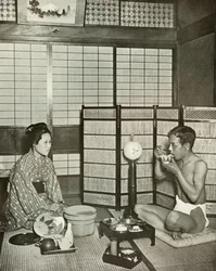 Sommer negligee i Kumamoto, 1910.