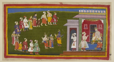 Tilføj 15296 (1) f.48r, Rama og Laksmana, klædt som før, men bevæbnet med sværd, bue og pile, ledsaget af Sita, har gået ydmygt gennem gaderne fyldt med sørgende mennesker til deres fars palads. Sumantra annoncerer dem for den tronende Das