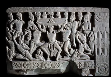 Tilbedelse af turbanen (fragment af relief, 225-325)