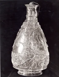 Ærke med fugle fra statskassen i Saint-Denis, egyptisk, Fatimid-periode, slutningen af det 10. århundrede (bjergkrystal)