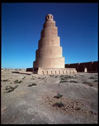 Udsigt over den store moské og hans minaret, Malwiya-tårnet, 847-852