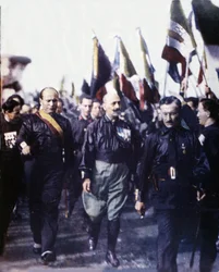 Mussolini har march mod Rom. 1922. Håndkoloreret foto 1923. (Marcia su Roma)