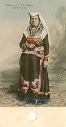 Kvinde iført traditionel dragt, San Polo Matese, Molise, Italien, ca. 1910