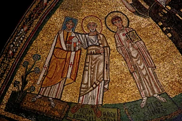 Apsis med helgener og pave Gregor IV (mosaik)