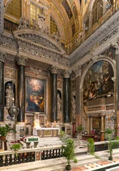 Barokkunst: Indvendigt billede af Jesuitkirken for Jesu Hellige Navns (chiesa del Gesu) i Rom