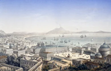 Fugleperspektiv af kongepaladset og Piazza Plebiscito i Napoli, Italien