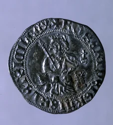 Sølvmønt slået på kongen af Napoli Robert I af Anjou (1275-1343).