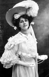 Dora Barton 1884-1966, engelsk skuespillerinde, 1900-tallet.