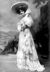 Marie Studholme 1875-1930, engelsk skuespillerinde, 1904.