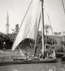 På Mahmoudiyah-kanalen, Alexandria, Egypten, 20. århundrede