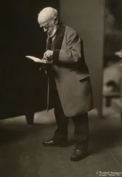 Menzel tegning / foto 1904