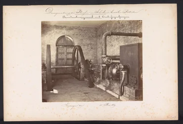 Damppumpestation med centrifugalpumper / Kralingen den 14. maj 1869 (titel på objekt) Genvinding af søerne i Schieland øst for Rotterdam (serietitel på objekt)