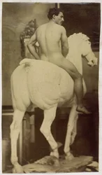 Studie af en mandlig nøgenmodel, siddende på en gipshest, i Jacques de Lalaings atelier, mulig forundersøgelse til Equestrian Portrait, Museum of Fine Arts Gent