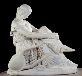 Sapfo, græsk digter fra antikken (7. århundrede f.Kr.). Marmorskulptur af James Pradier (1790-1852)