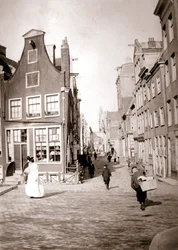 Gadebillede, Rotterdam, 1898.
