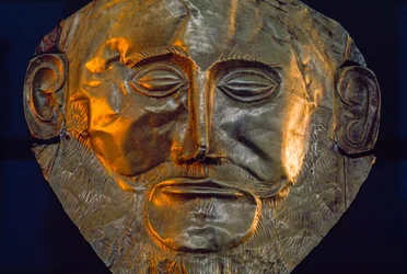En gravmaske fra bronzealderen. Det Nationale Arkæologiske Museum, Athen, Grækenland.
